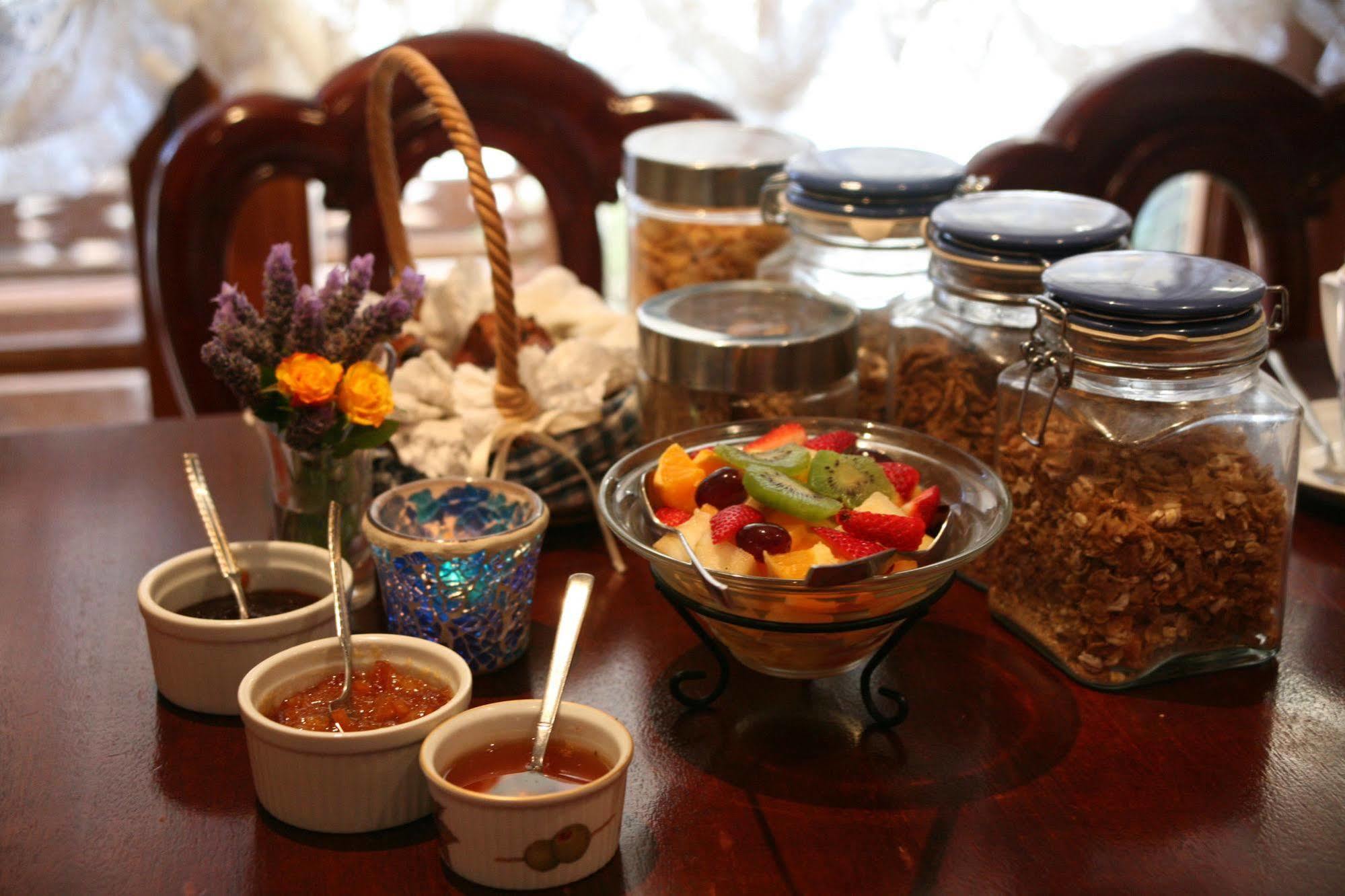 Lavender House Bed & Breakfast Зе-Энтранс Экстерьер фото